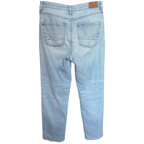 American Eagle Mom Straight Jean Size 6 - Picture 2 of 6